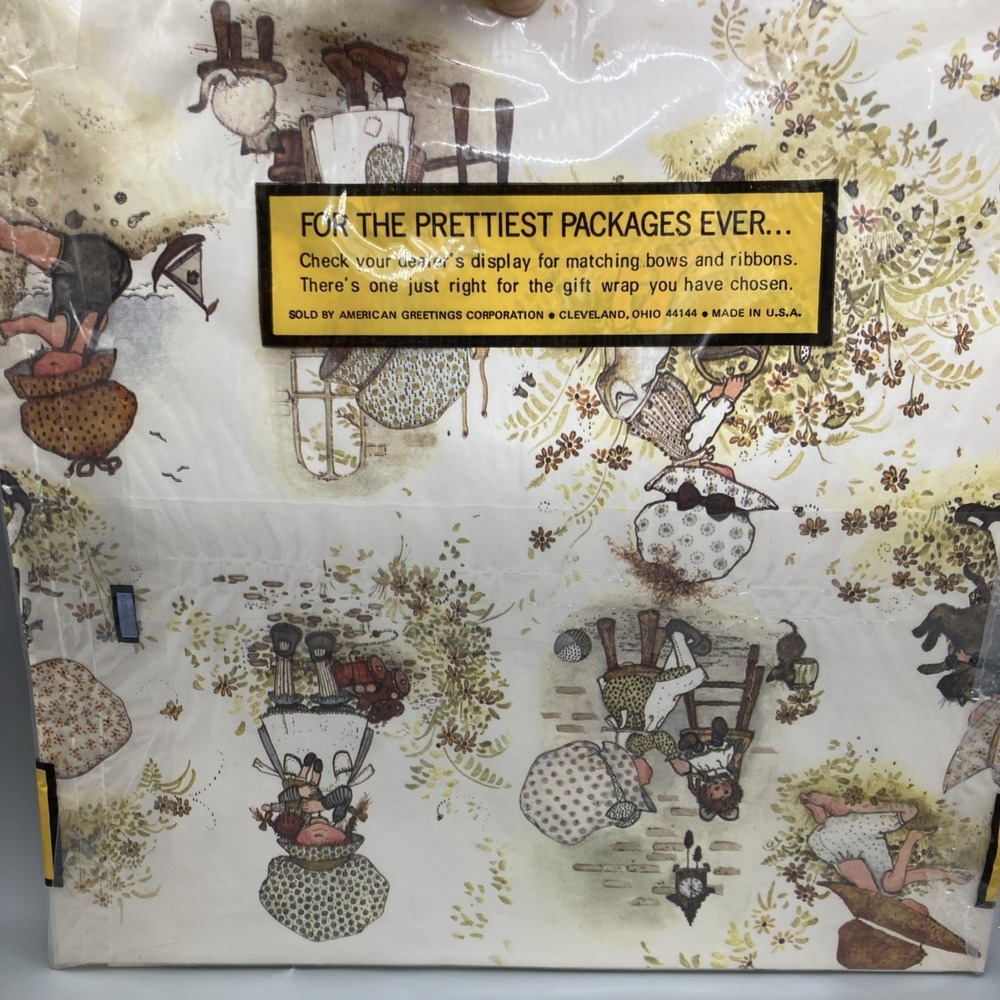 Vintage Holly Hobbie American Greeting Gift Wrap Wrapping Paper Girl Birthday - Picture 3 of 4